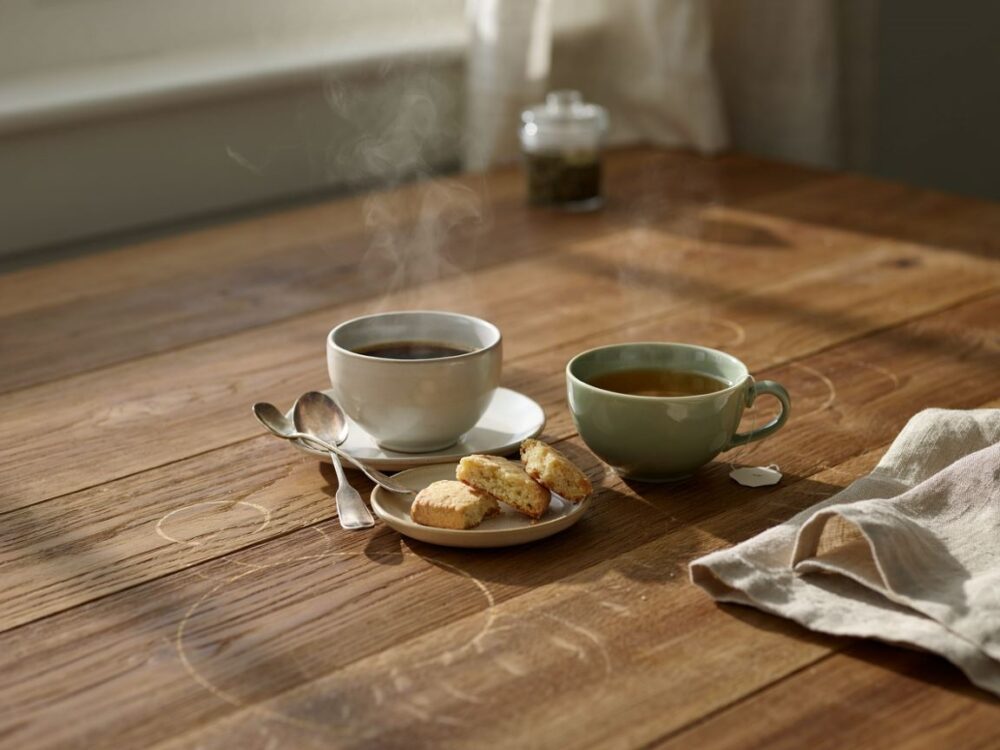 Herbata w porcelanowej filiżance